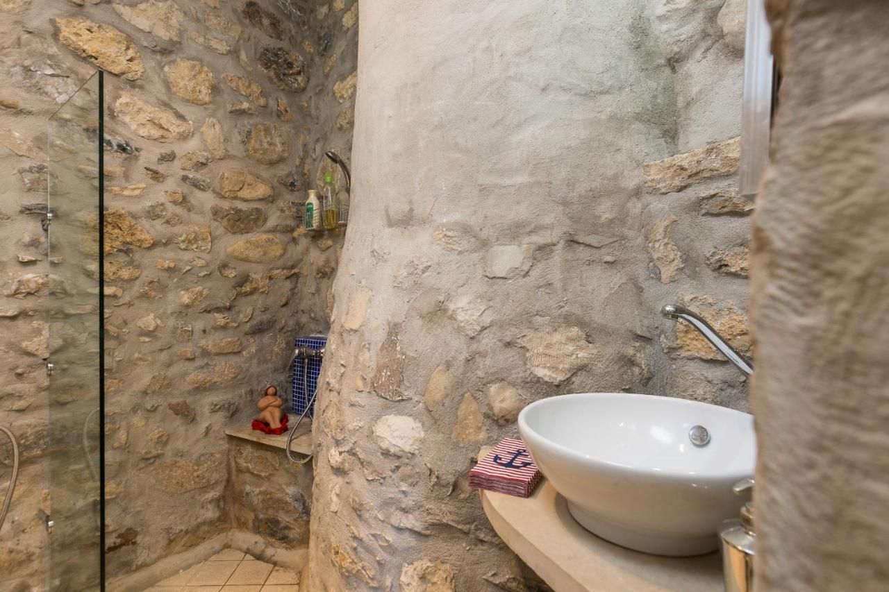 Muazzo Creta Stone House, Nature Escape With Pool, By Thinkvilla Pigi  Exterior photo