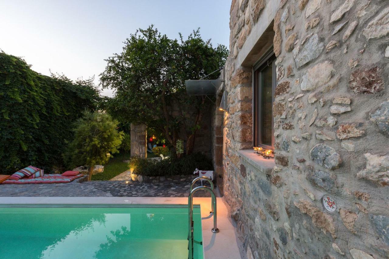 Muazzo Creta Stone House, Nature Escape With Pool, By Thinkvilla Pigi  Exterior photo