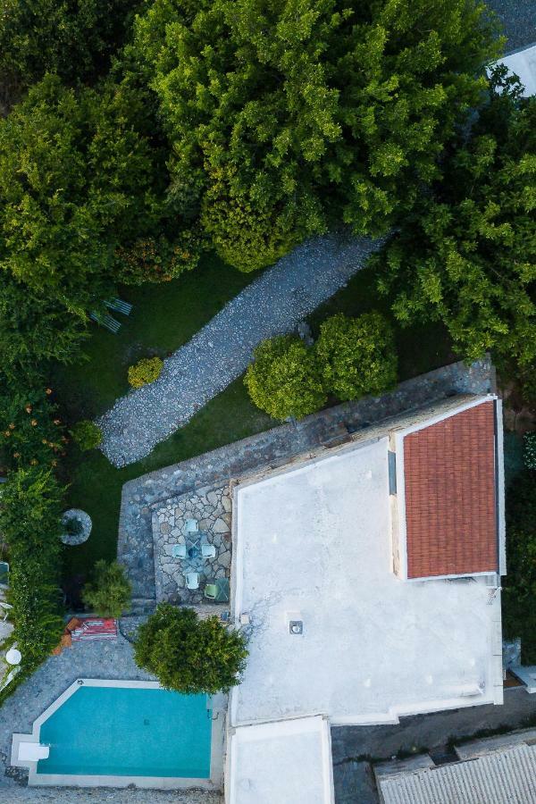 Muazzo Creta Stone House, Nature Escape With Pool, By Thinkvilla Pigi  Exterior photo